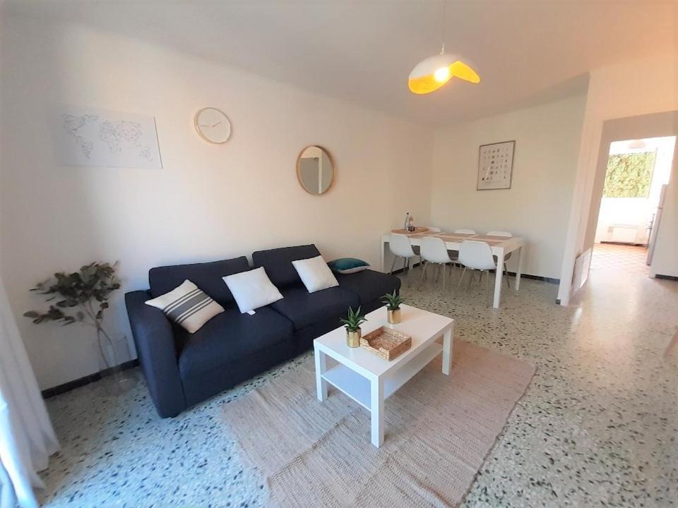 Beaux Appartements 3 Pieces Avec Espaces Exterieurs Et Parking - Proche Plage Hyères Exterior foto