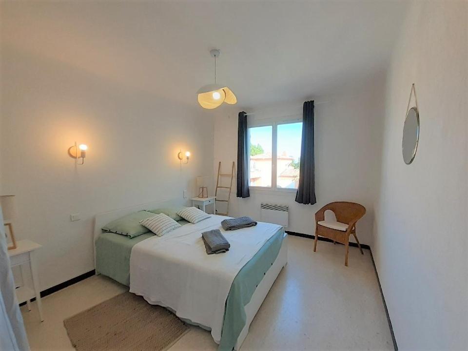 Beaux Appartements 3 Pieces Avec Espaces Exterieurs Et Parking - Proche Plage Hyères Exterior foto