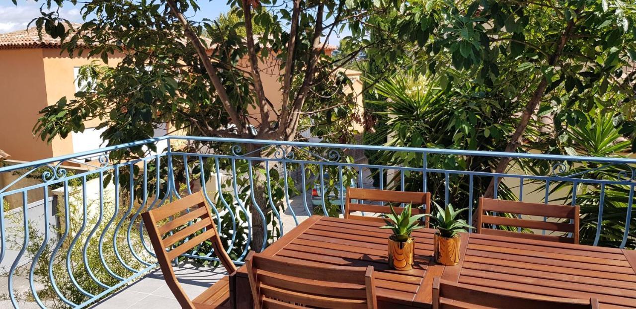 Beaux Appartements 3 Pieces Avec Espaces Exterieurs Et Parking - Proche Plage Hyères Exterior foto