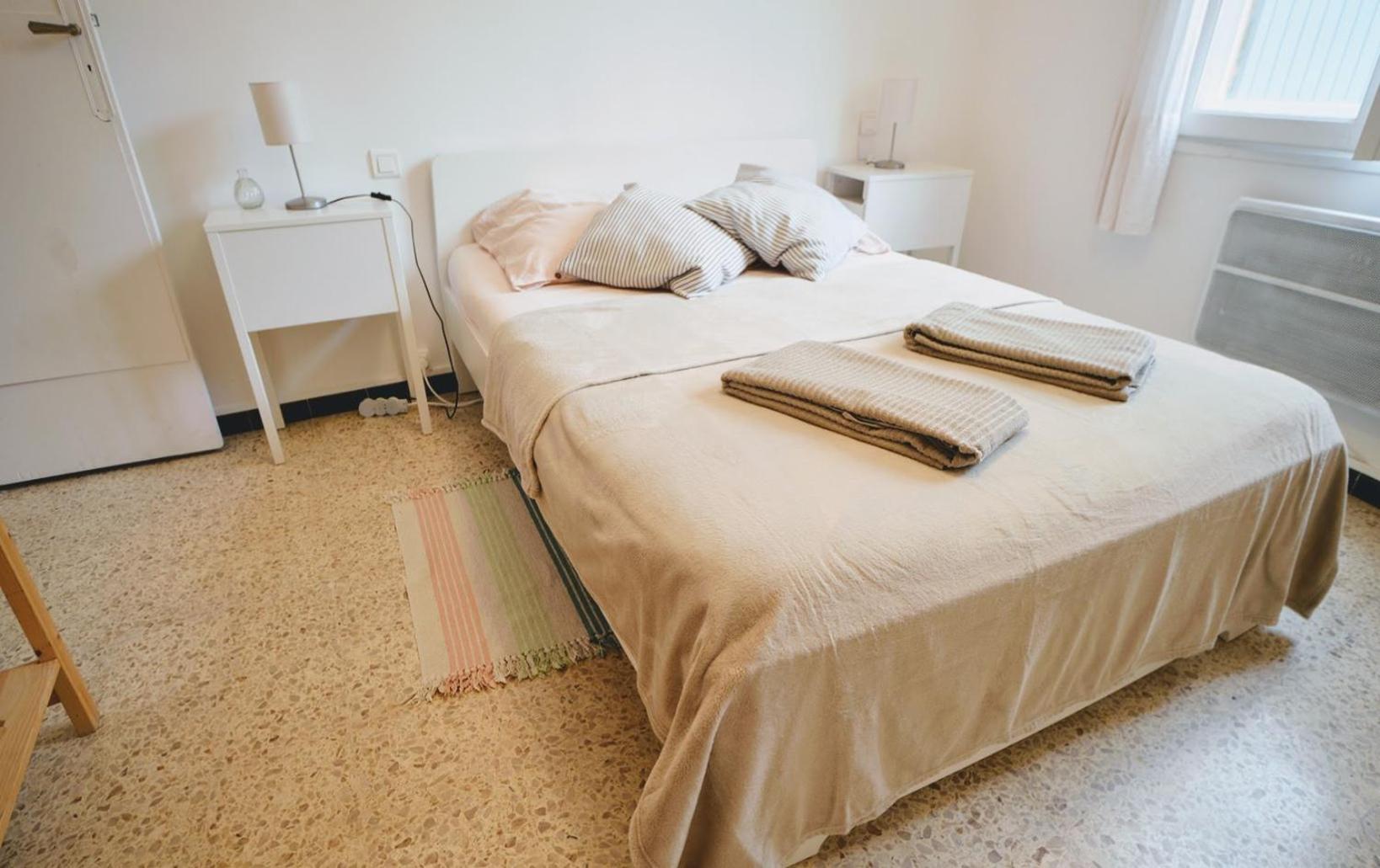 Beaux Appartements 3 Pieces Avec Espaces Exterieurs Et Parking - Proche Plage Hyères Exterior foto
